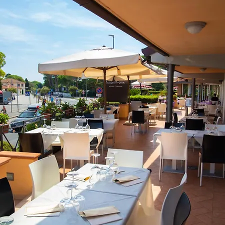 酒店 Riva Dei Cavalleggeri 毕博纳的码头
