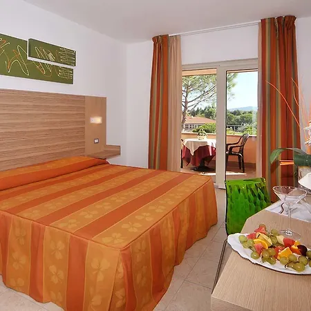 Riva Dei Cavalleggeri Hotel