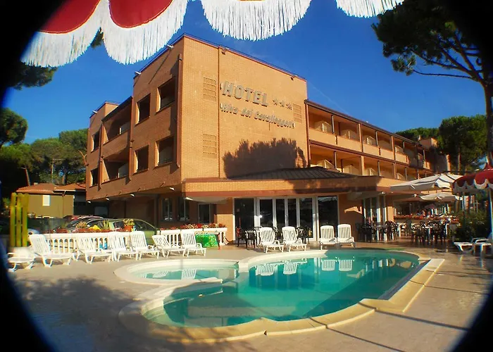 Riva Dei Cavalleggeri Hotel 3*