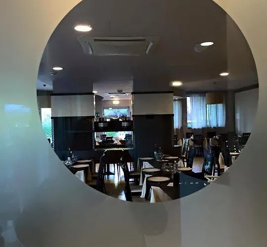 Hotel Riva Dei Cavalleggeri