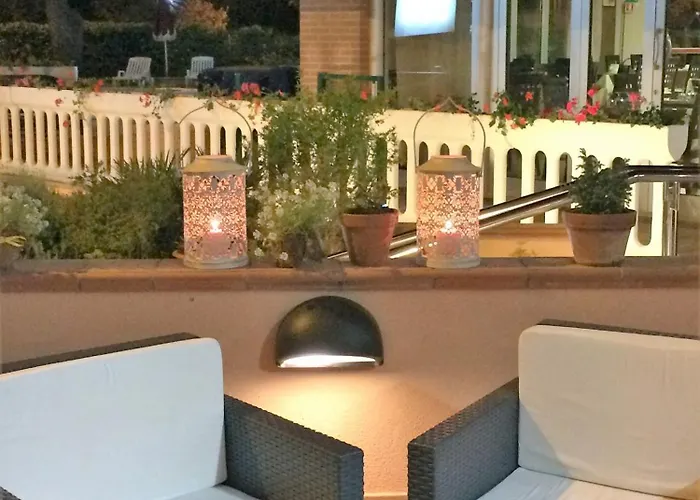 Riva Dei Cavalleggeri Hotel Marina Di Bibbona